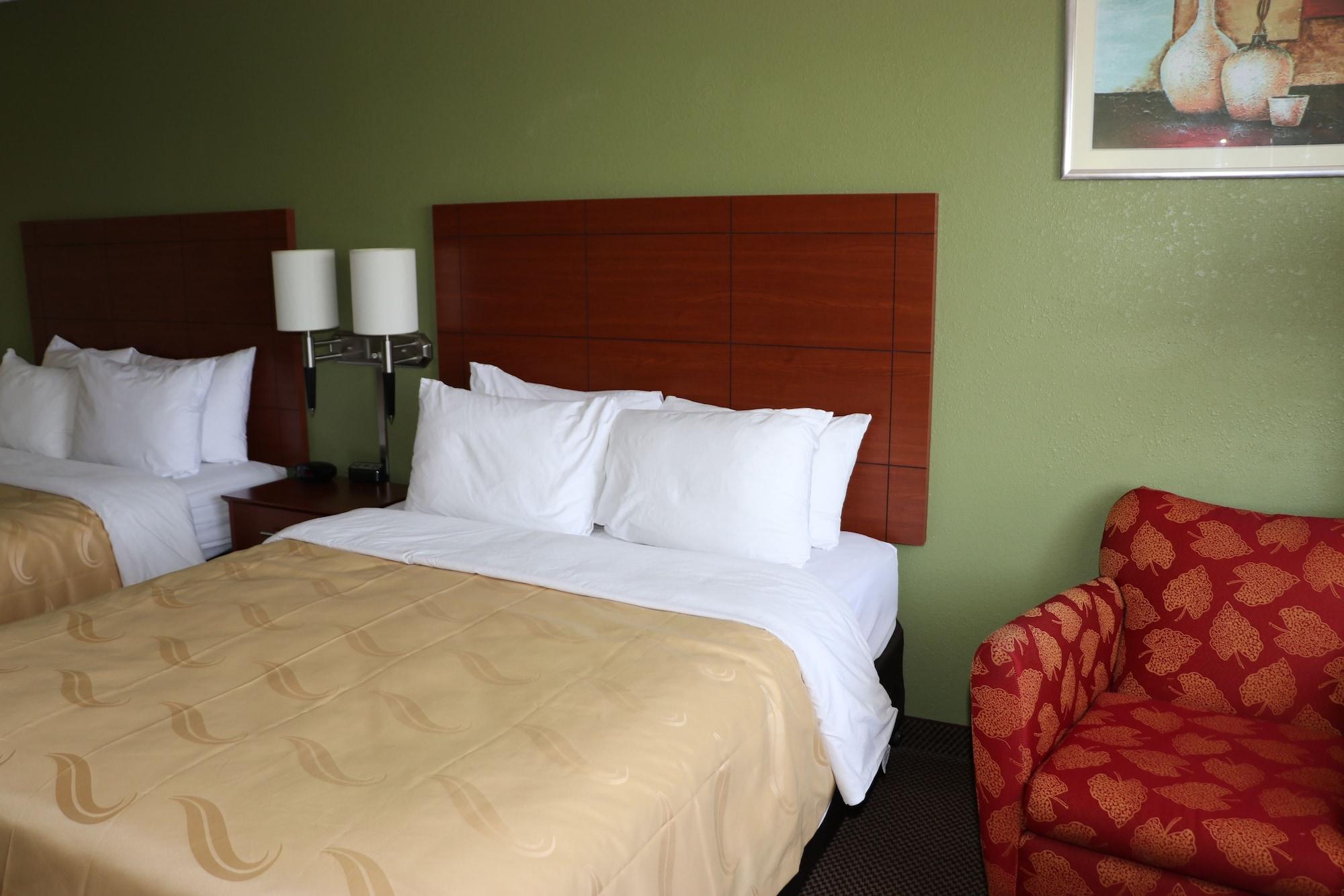 Quality Inn East Evansville Exterior foto