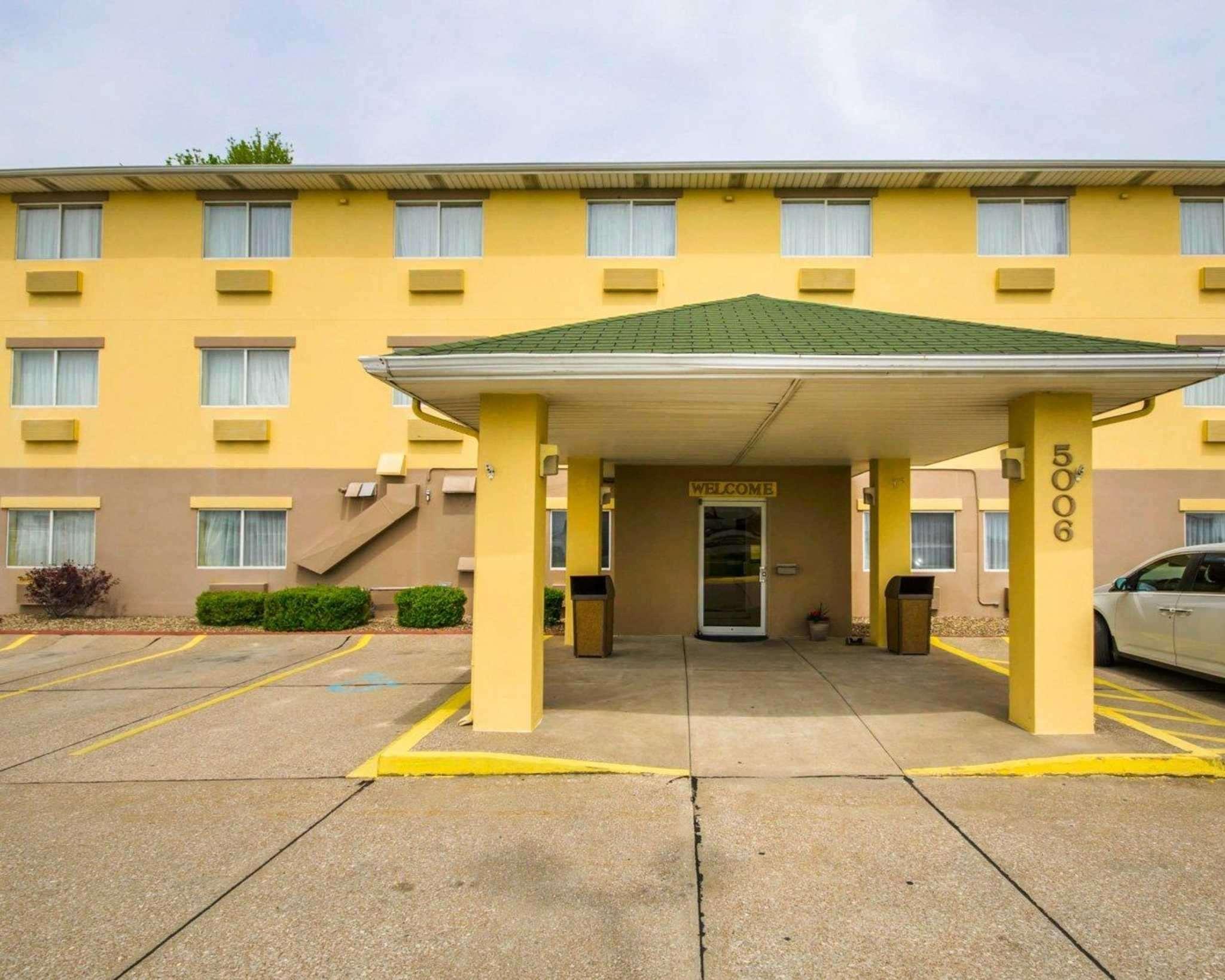 Quality Inn East Evansville Exterior foto