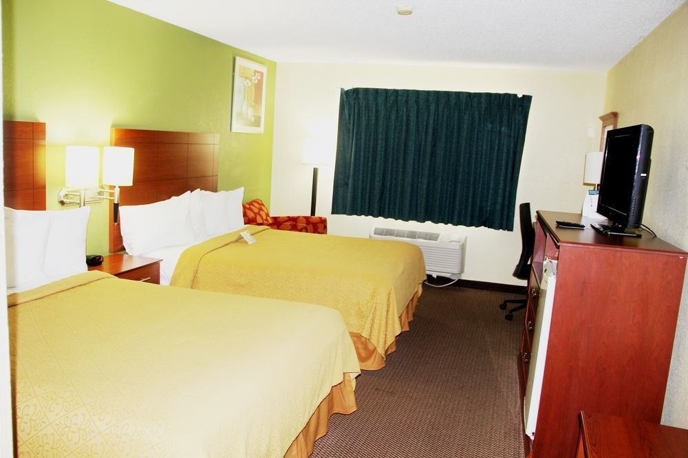 Quality Inn East Evansville Exterior foto